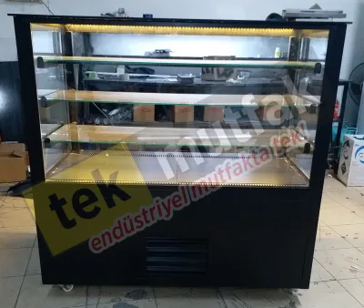 Pasta Teşhir Dolabı +4 derece Dik Camlı 3 Raflı''FİYAT SORUNUZ''