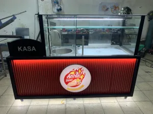 Pilav Ayran Tezgahı