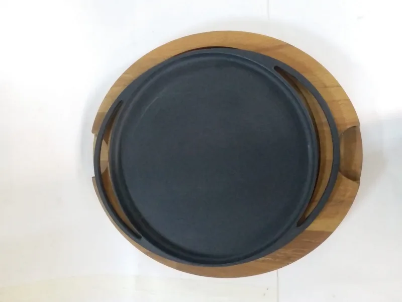 Ahşap Altlıklı Döküm Kavurma Tavası